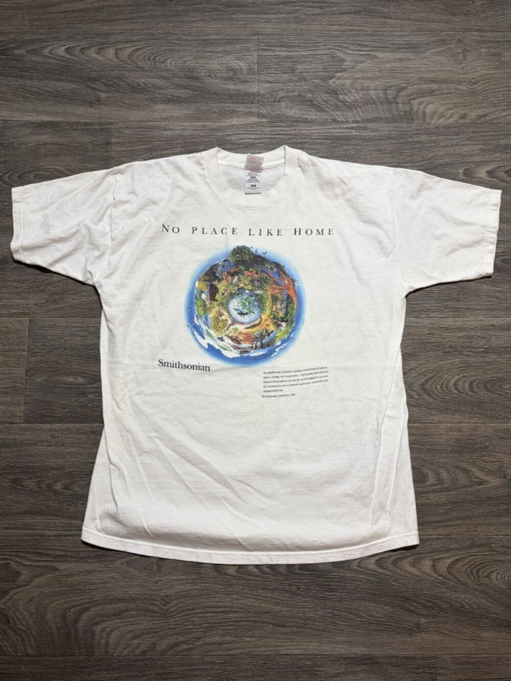Smithsonian No Place Like Home Earth Sustainable Tee XXL 1990 White Eco Graphic